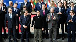 Selenskyj wird in Brüssel von der EU gefeiert – und nimmt EU-Verbündete in die Pflicht | AFP