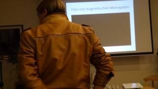 Henning Witte über Magnetische Monopole beim Honigmanntreffen