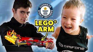 Eine Gelenk Armprothese aus Lego 