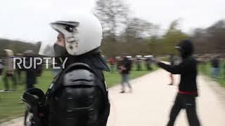 Belgium: Police disperse anti-lockdown party with horses and water cannons